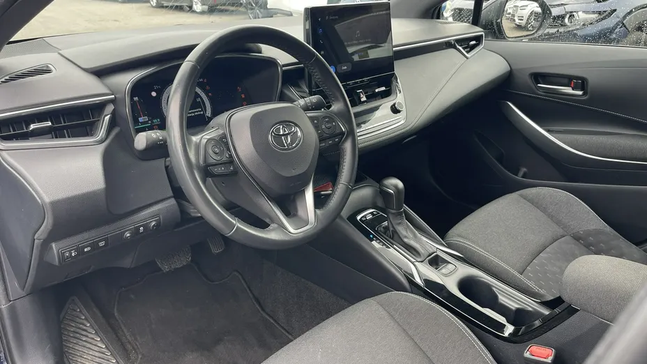 TOYOTA Corolla -