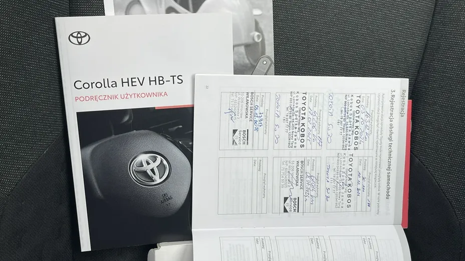 TOYOTA Corolla -