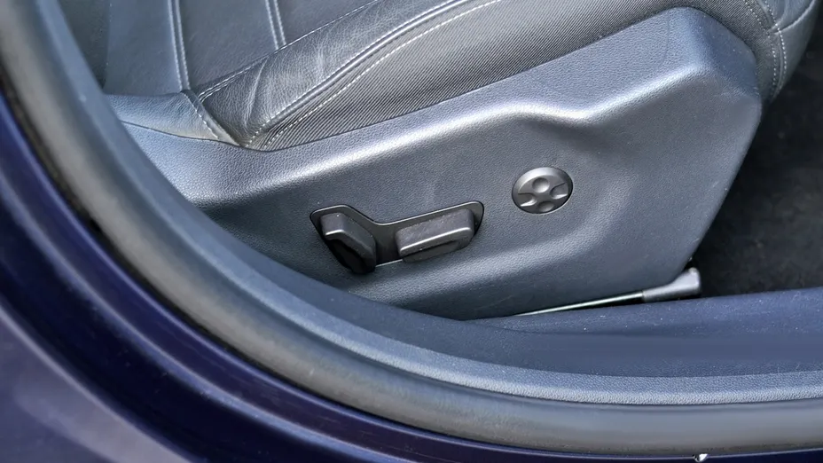 PEUGEOT 508 -