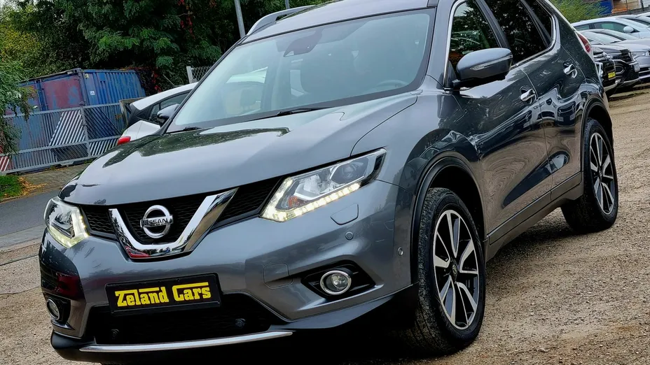 NISSAN X-Trail -