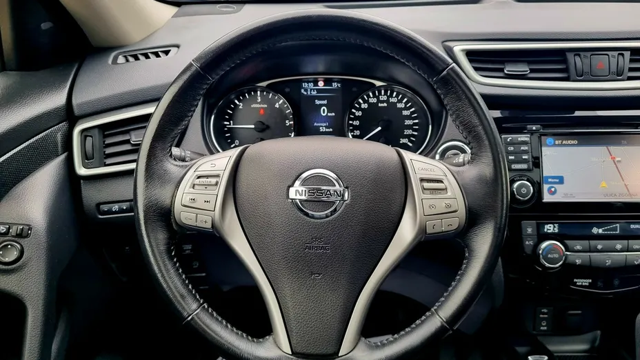 NISSAN X-Trail -