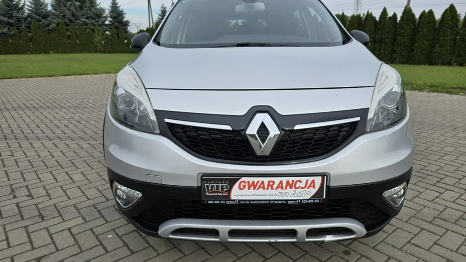 RENAULT Scenic -