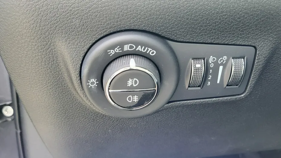 JEEP Compass -