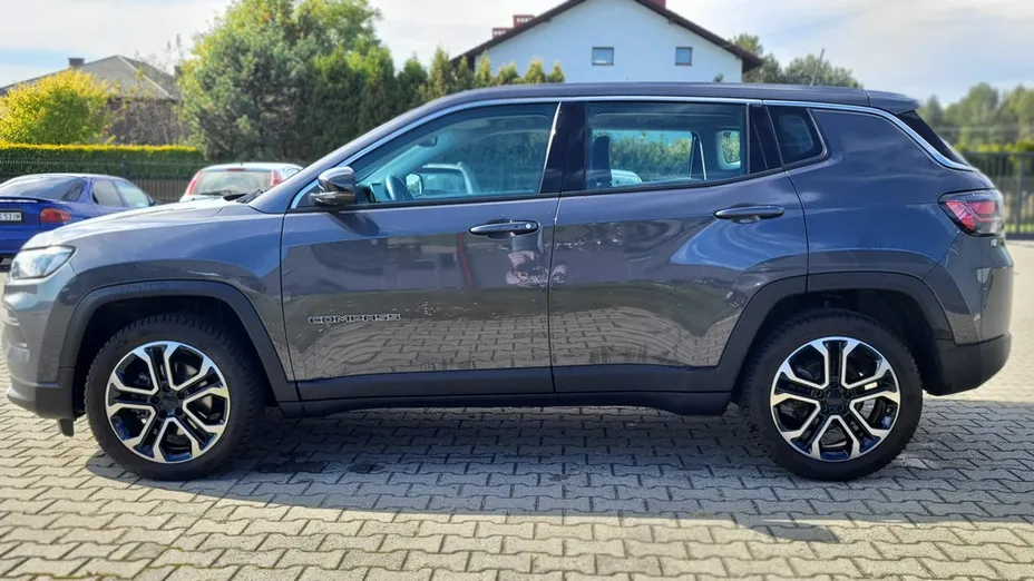 JEEP Compass -