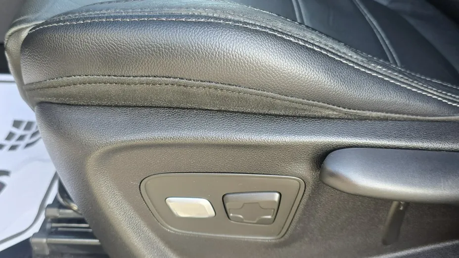 RENAULT Scenic -