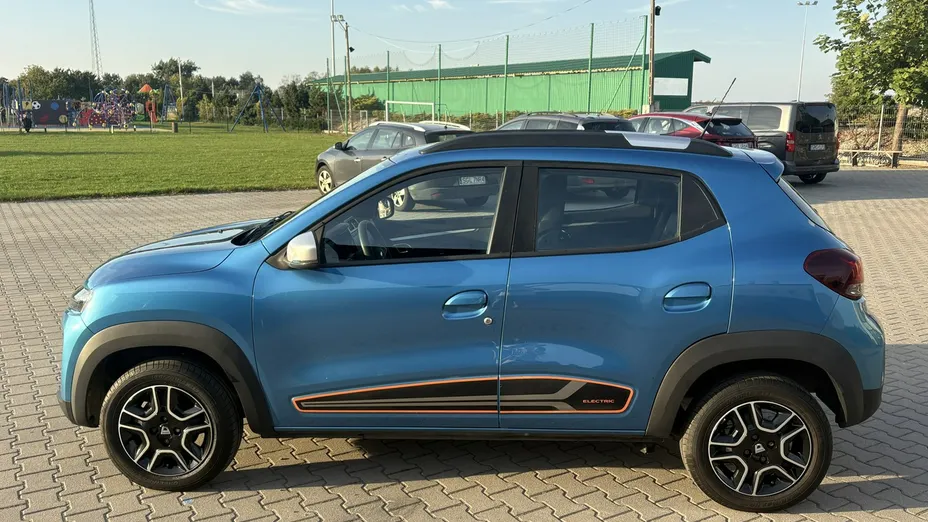 DACIA Spring -