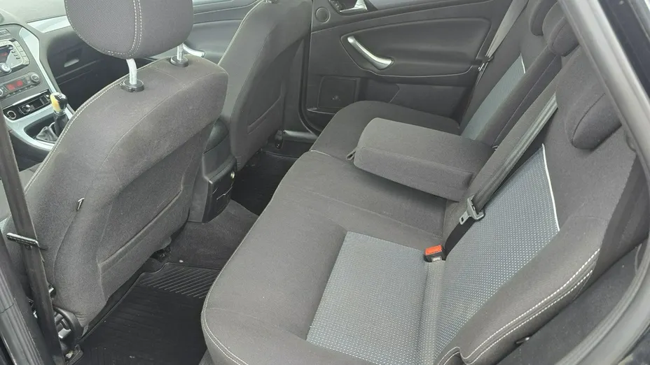 FORD Mondeo -