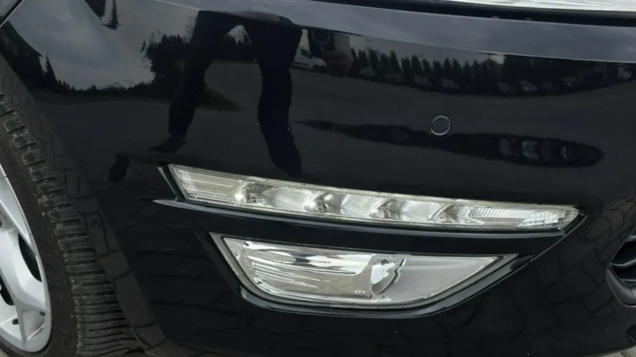 FORD Mondeo -