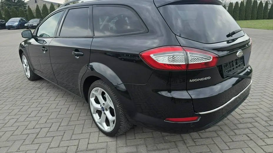 FORD Mondeo -