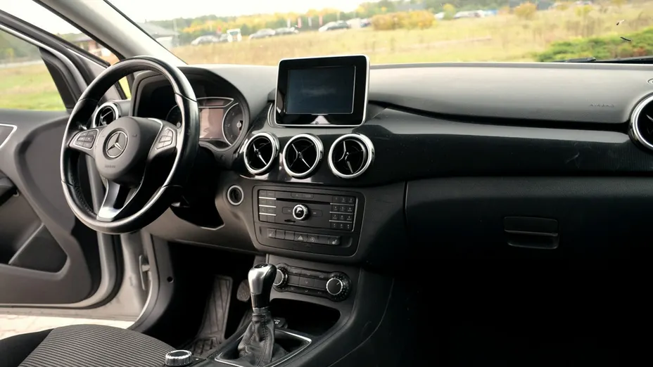 MERCEDES-BENZ B Klasa -