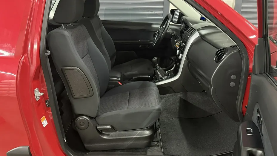 SUZUKI Grand Vitara -