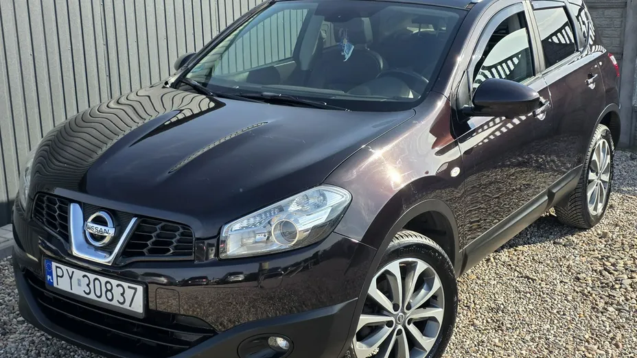 NISSAN Qashqai -