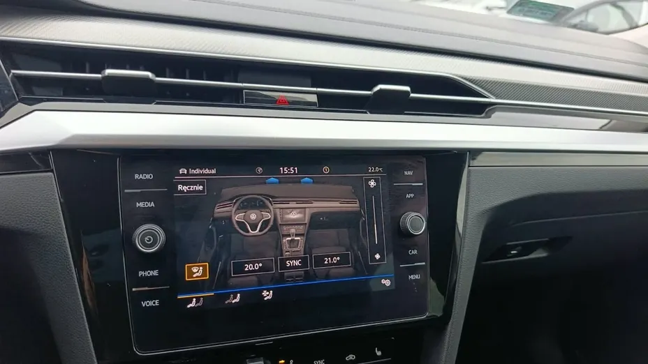 VOLKSWAGEN Arteon -