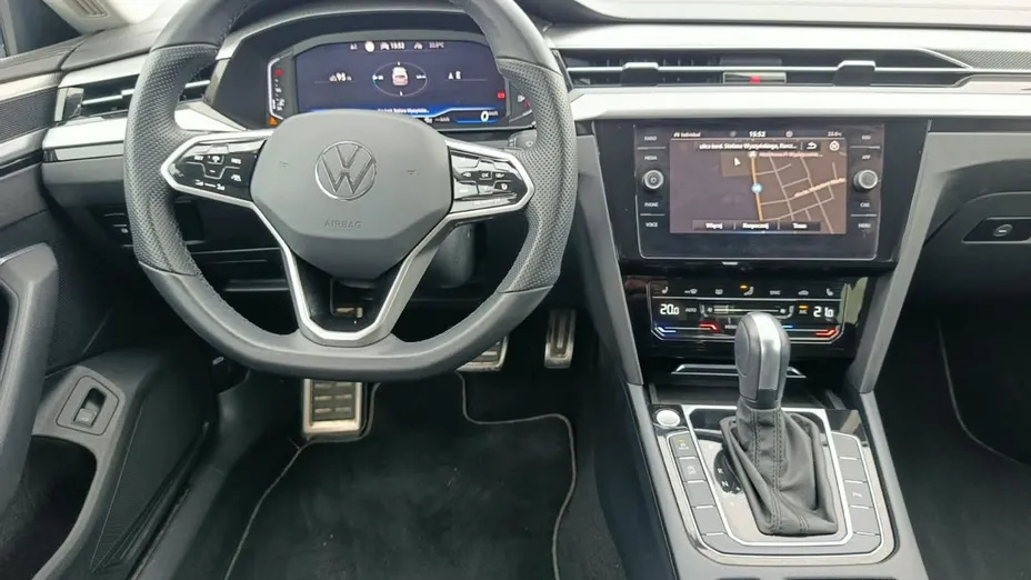VOLKSWAGEN Arteon -