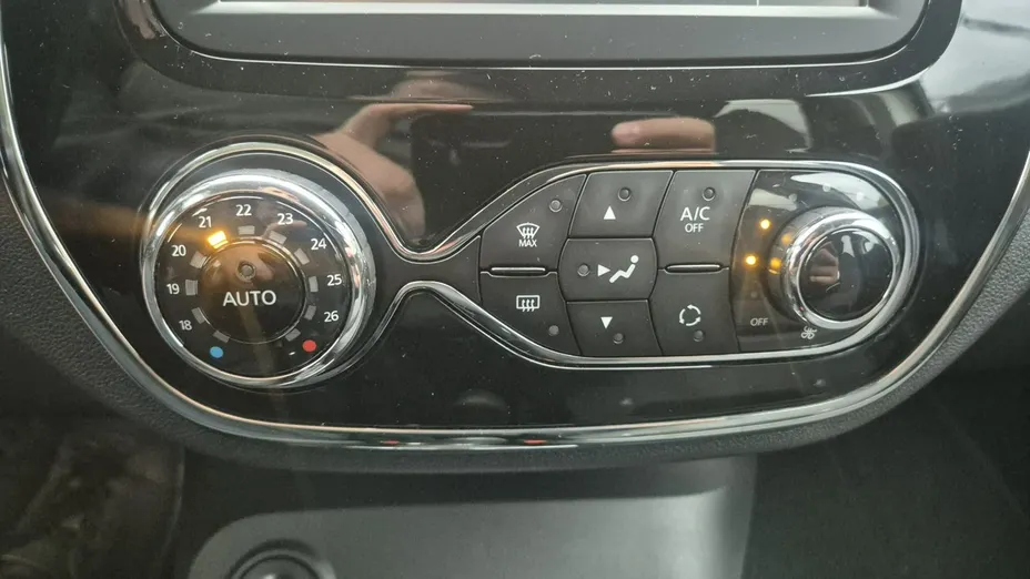 RENAULT Captur -