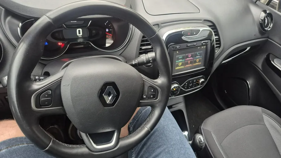 RENAULT Captur -