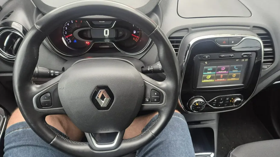 RENAULT Captur -