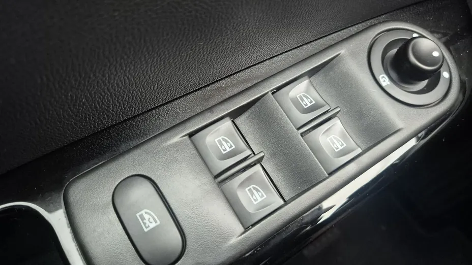 RENAULT Captur -