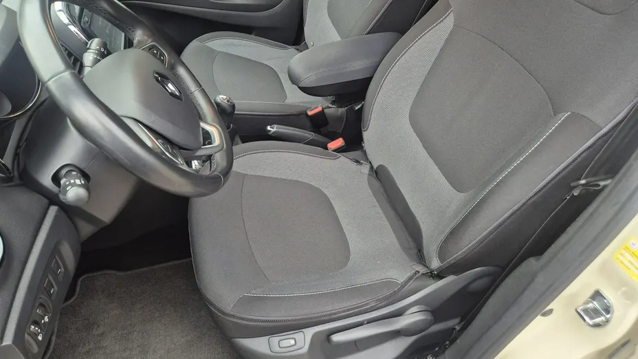 RENAULT Captur -