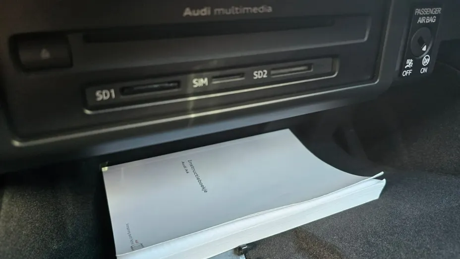 AUDI A4 -