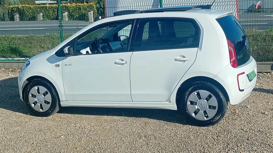 VOLKSWAGEN up! -