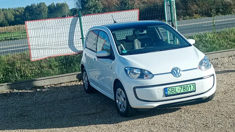 VOLKSWAGEN up! -