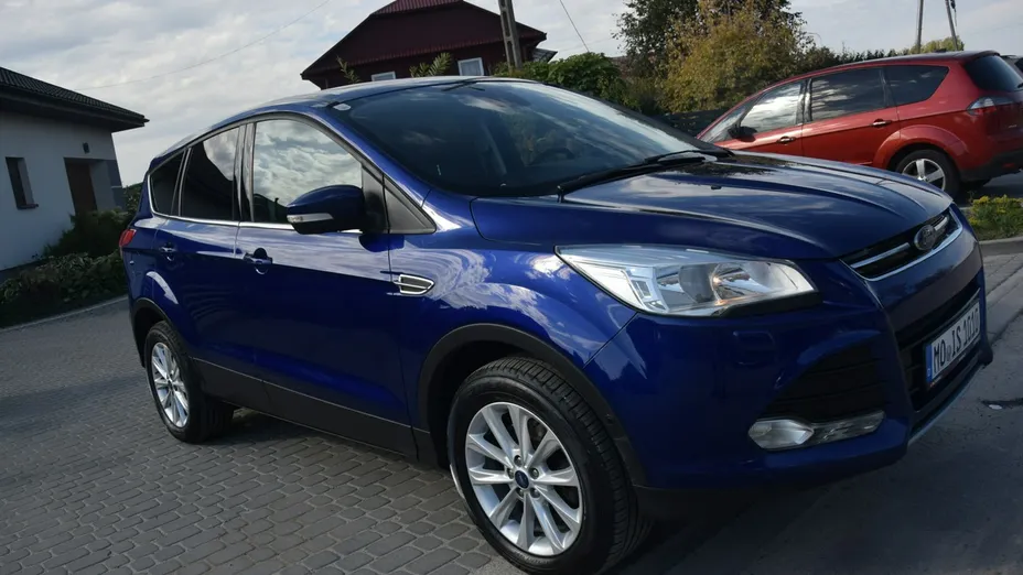 FORD Kuga -