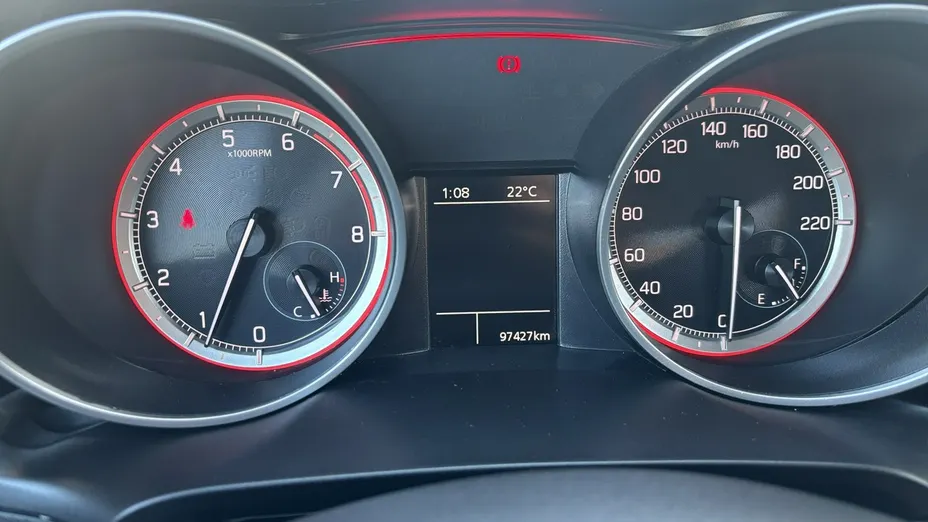 SUZUKI Swift -