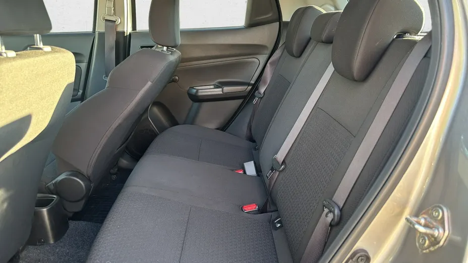 SUZUKI Swift -