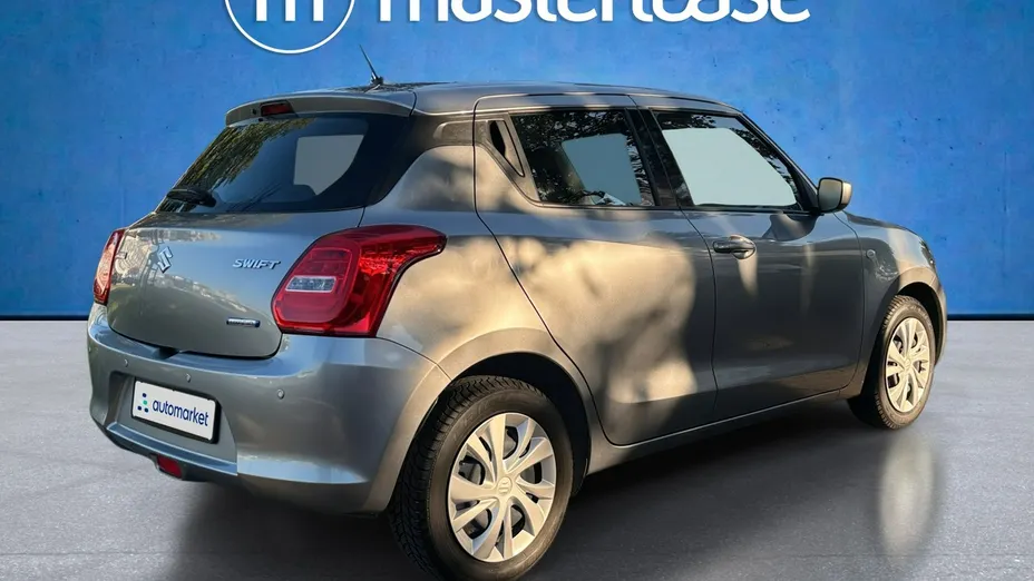 SUZUKI Swift -