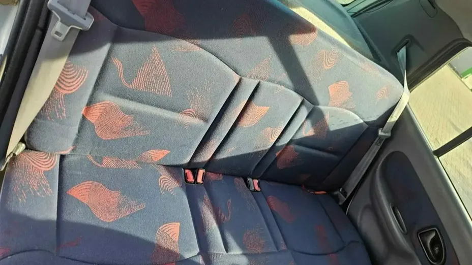 RENAULT Clio -