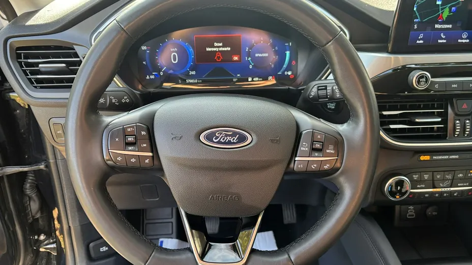 FORD Kuga -
