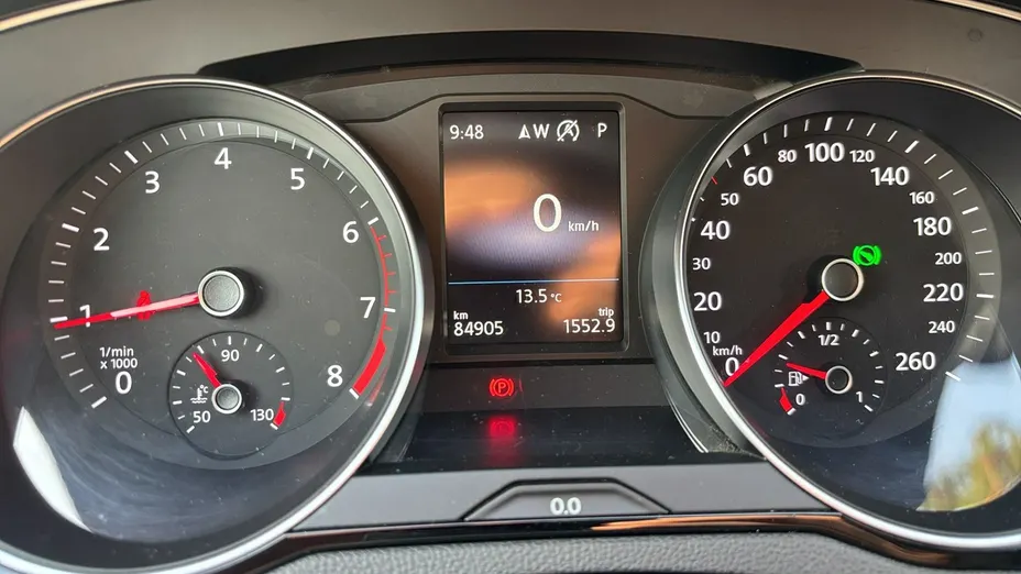 VOLKSWAGEN Passat -