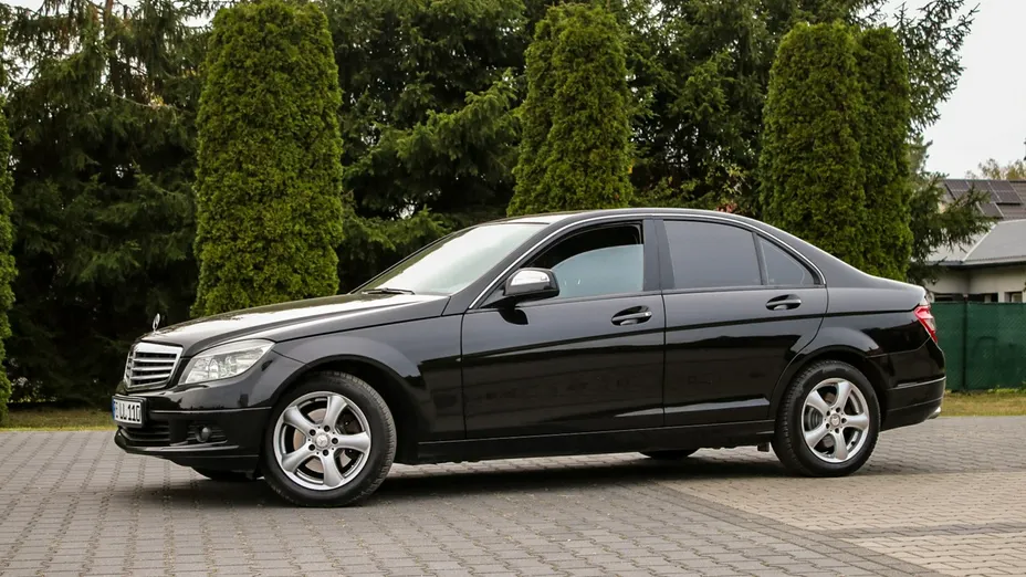 MERCEDES-BENZ C Klasa -