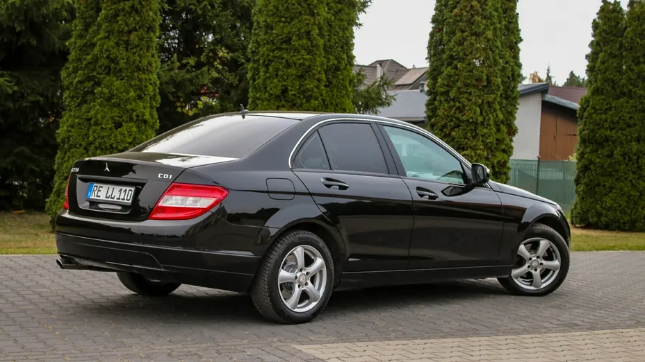 MERCEDES-BENZ C Klasa -