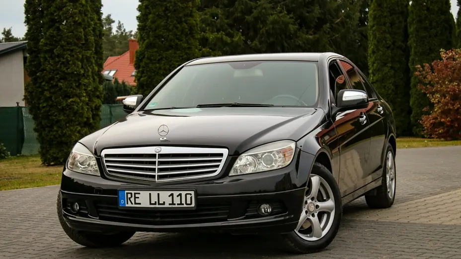 MERCEDES-BENZ C Klasa -