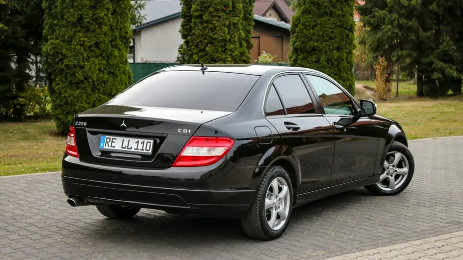 MERCEDES-BENZ C Klasa -