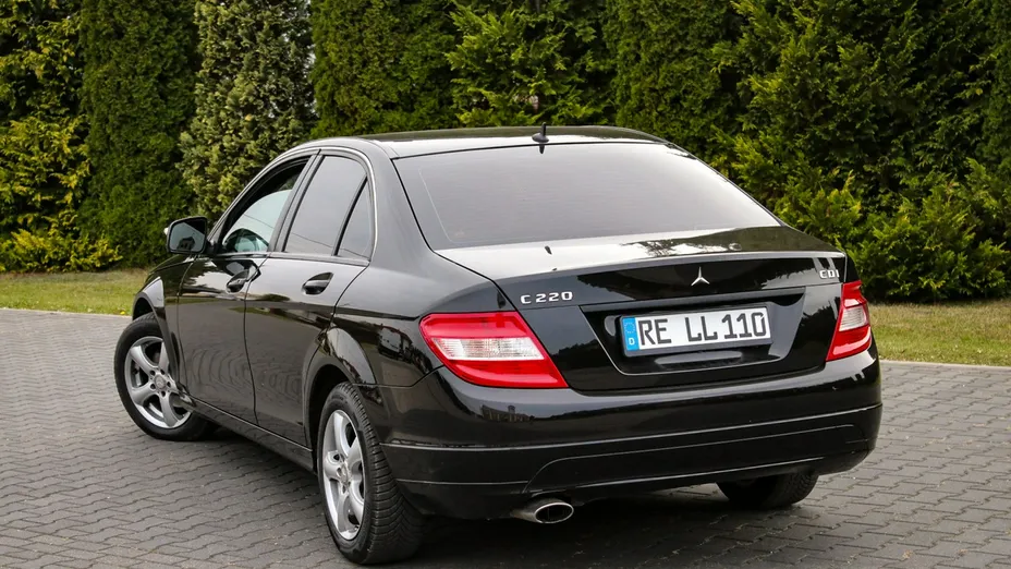 MERCEDES-BENZ C Klasa -
