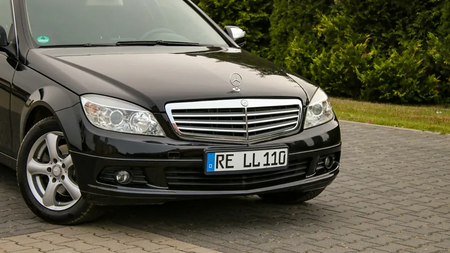 MERCEDES-BENZ C Klasa -