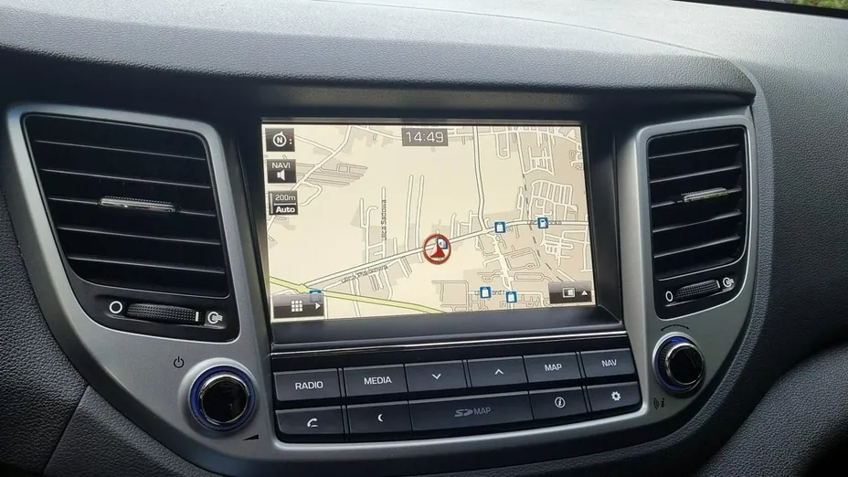 HYUNDAI Tucson -