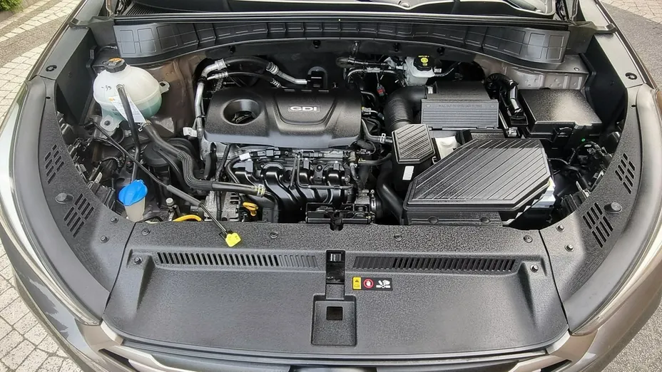HYUNDAI Tucson -