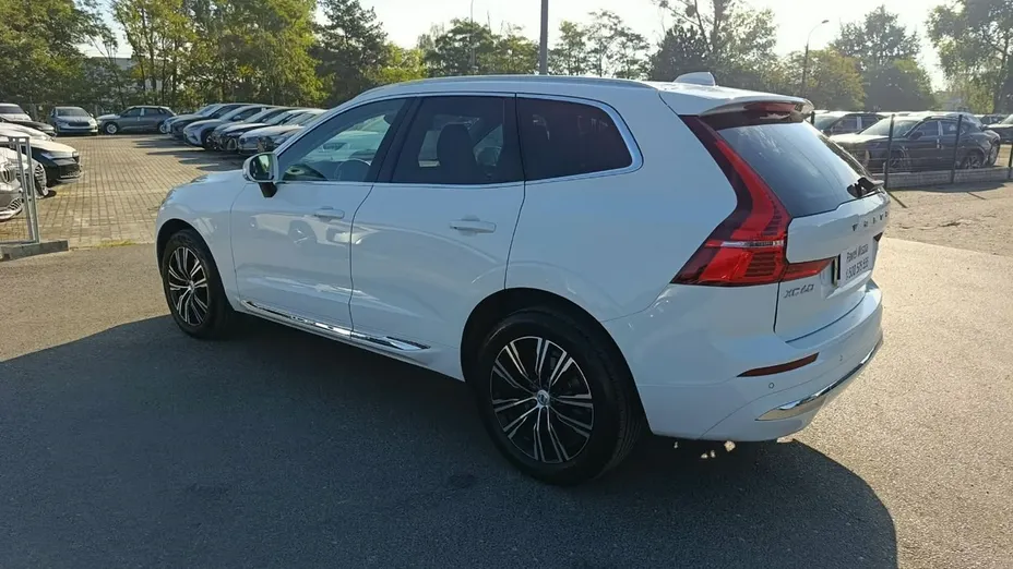 VOLVO XC60 -