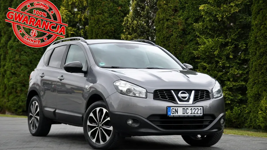 NISSAN Qashqai -