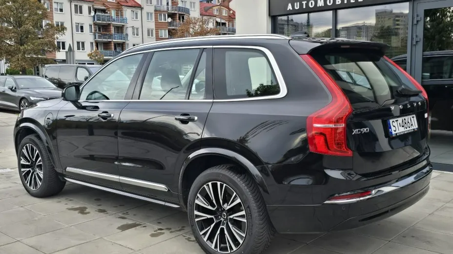 VOLVO XC90 -