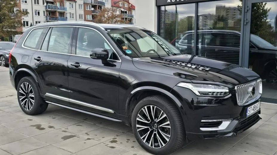 VOLVO XC90 -