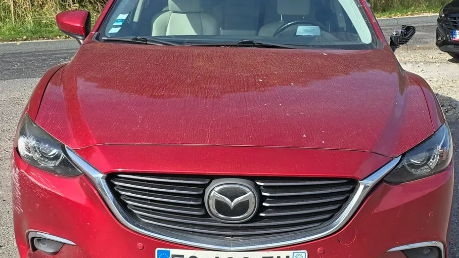 MAZDA 6 -