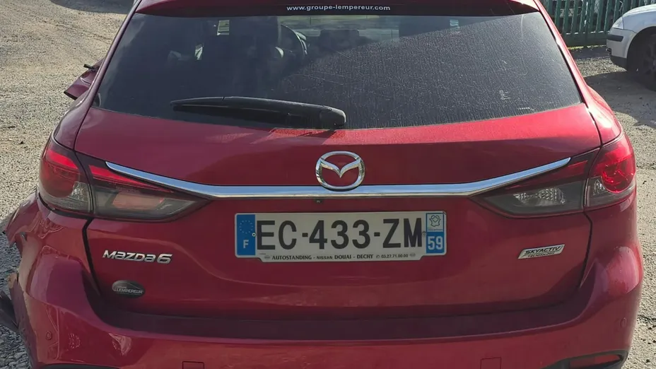 MAZDA 6 -
