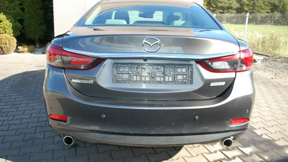 MAZDA 6 -