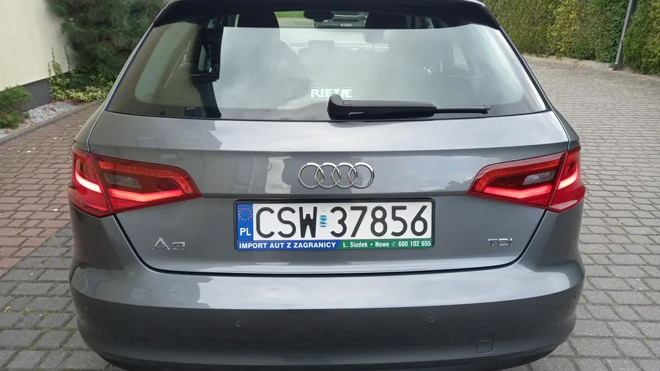 AUDI A3 Sportback -