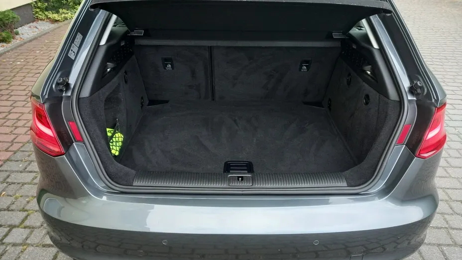 AUDI A3 Sportback -